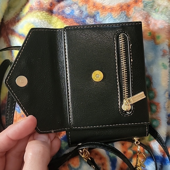 Galaxy z fold 4 5g phone case - Picture 9 of 10